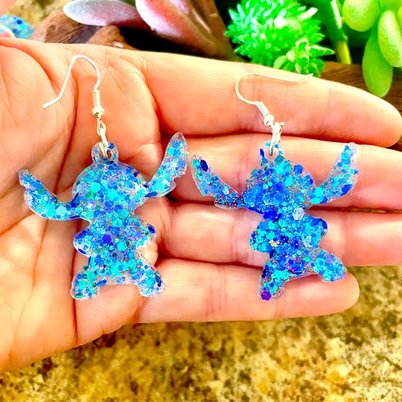 Stitch Alien Dangle Earrings - Picture 4 of 9